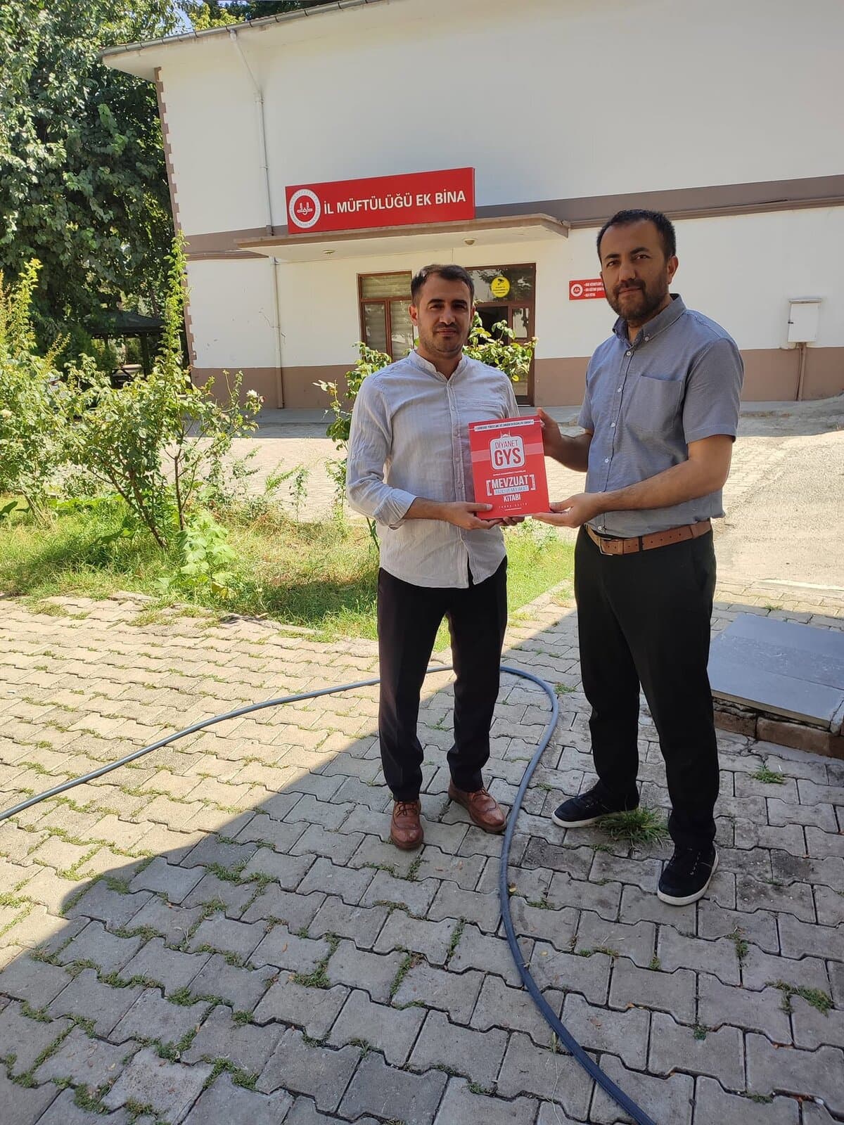 GYS Kitabımız Hayırlı Olsun 3