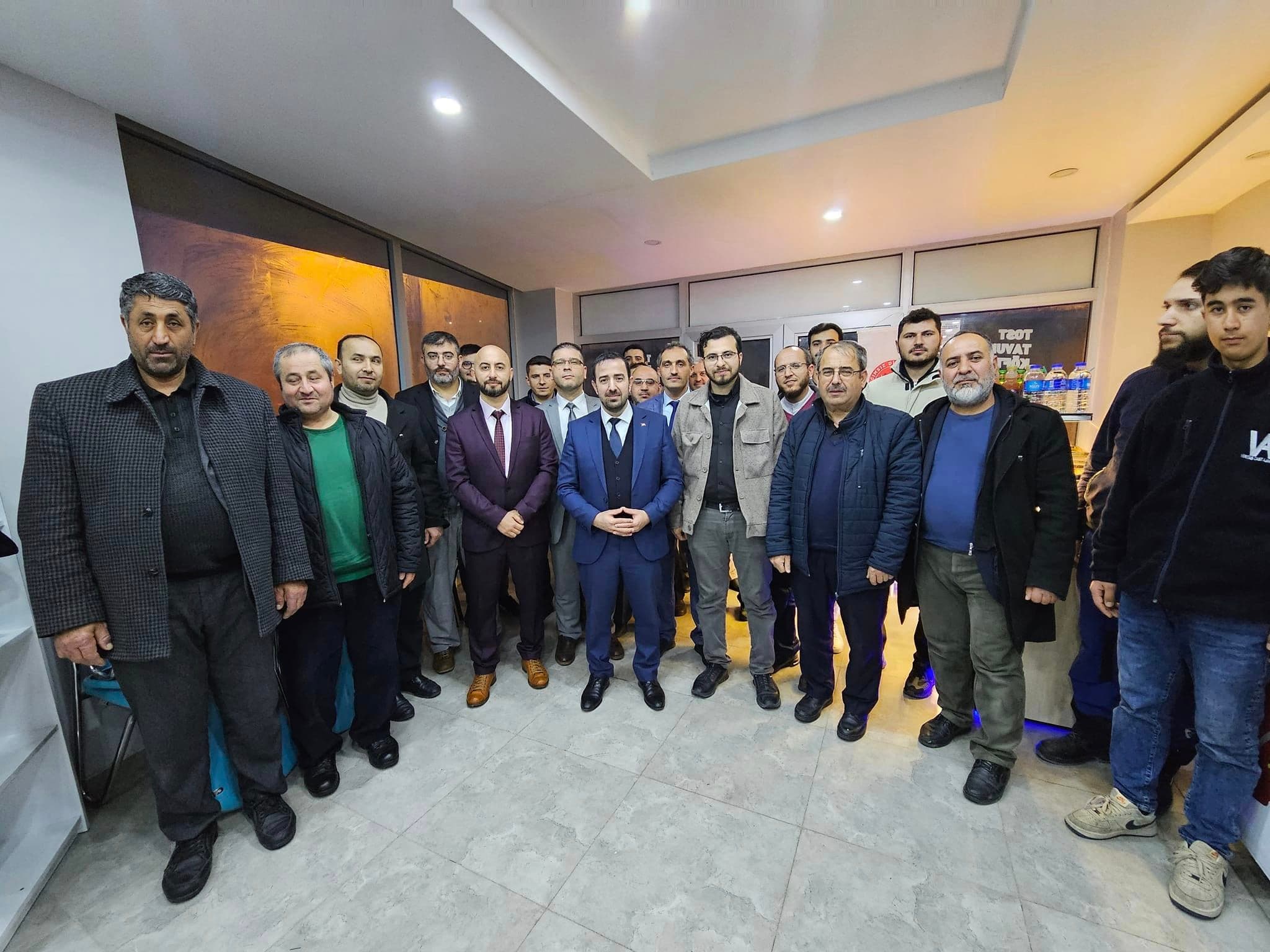 KATILIMLAR SÜRÜYOR BAĞIMSIZ DİYANET-SEN BÜYÜYOR.