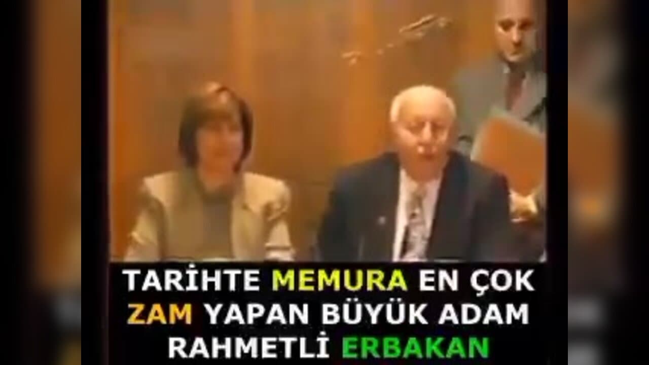 Kamu Çalışanları, Erbakan Hoca’nın Memura Bakışını Bugünkü Hükümetten Bekliyor