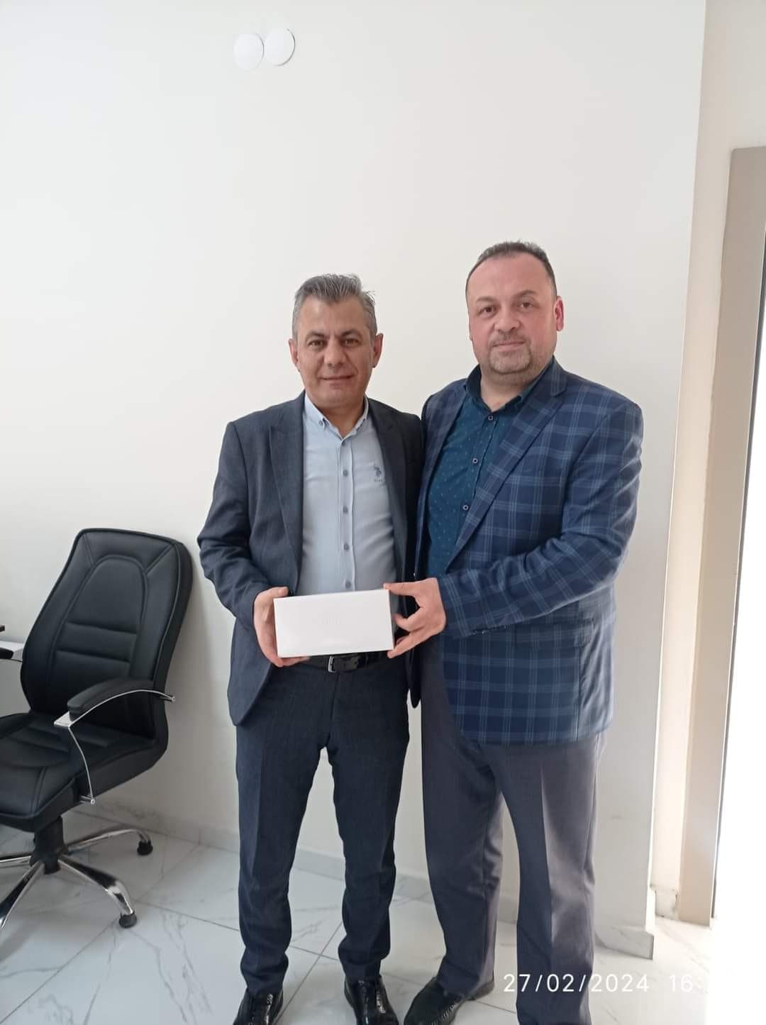 AKILLI SAAT HEDİYELERİMİZ ÜYELERİMİZE ULAŞTIRIYORUZ.