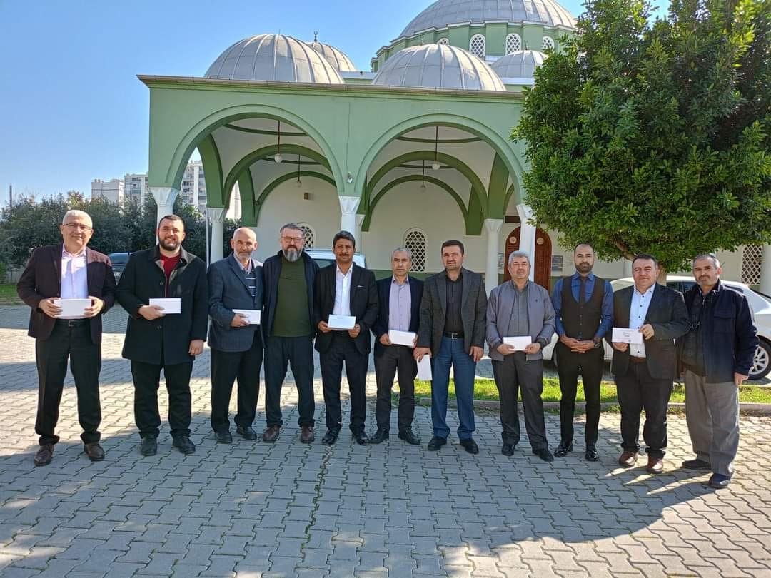 AKILLI SAAT HEDİYELERİMİZ ÜYELERİMİZE ULAŞTIRIYORUZ.
